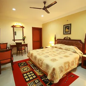 3* Hotel Palette - Madathil Regency