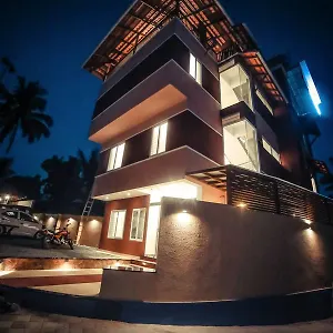 2* Hotel Icon Residency