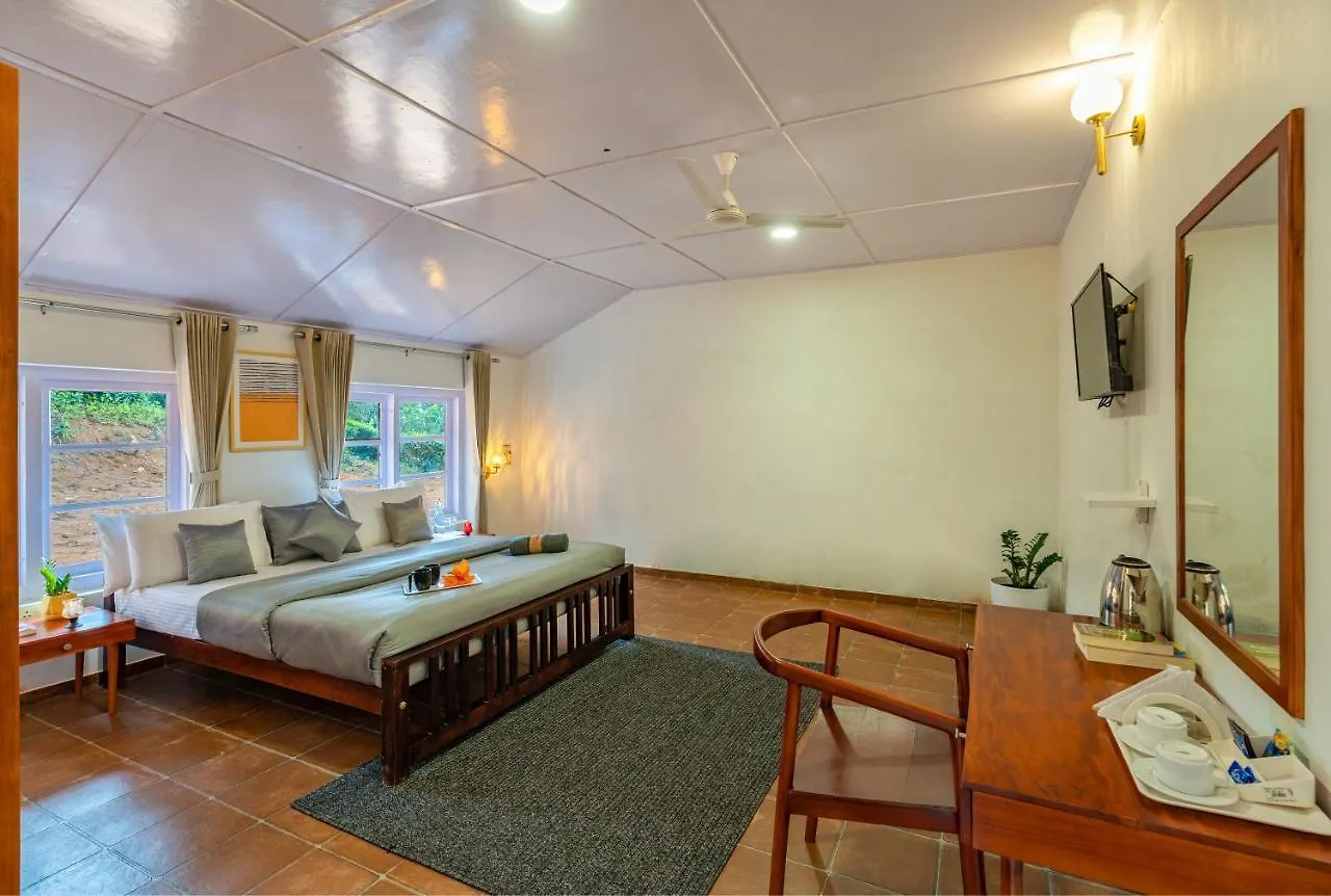 Zostel Plus Wayanad Kalpetta Hostel